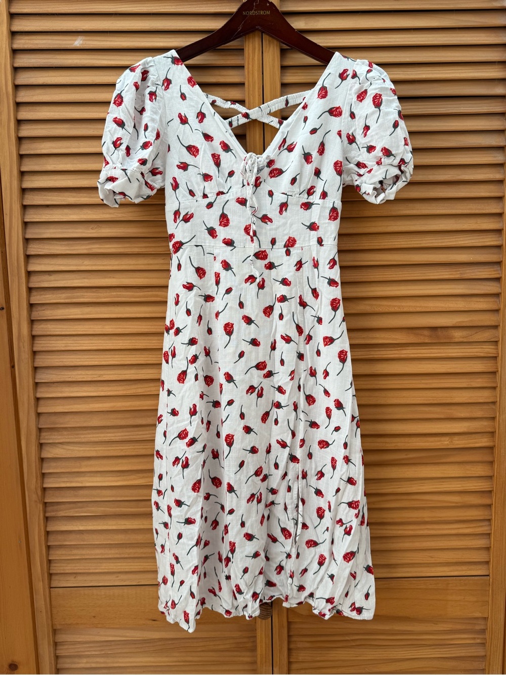 Petite studio White Floral Midi Dress with Red Rose Print XXS